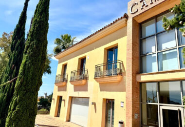 OFFICE IN CAMOJAN SIERRA BLANCA