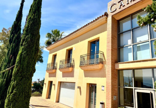 OFFICE IN CAMOJAN SIERRA BLANCA