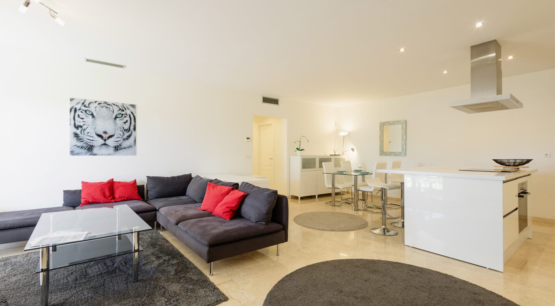 Luxury apartment in Balcones del Lago, Istán