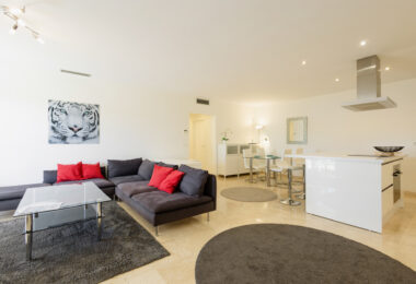 Luxury apartment in Balcones del Lago, Istán