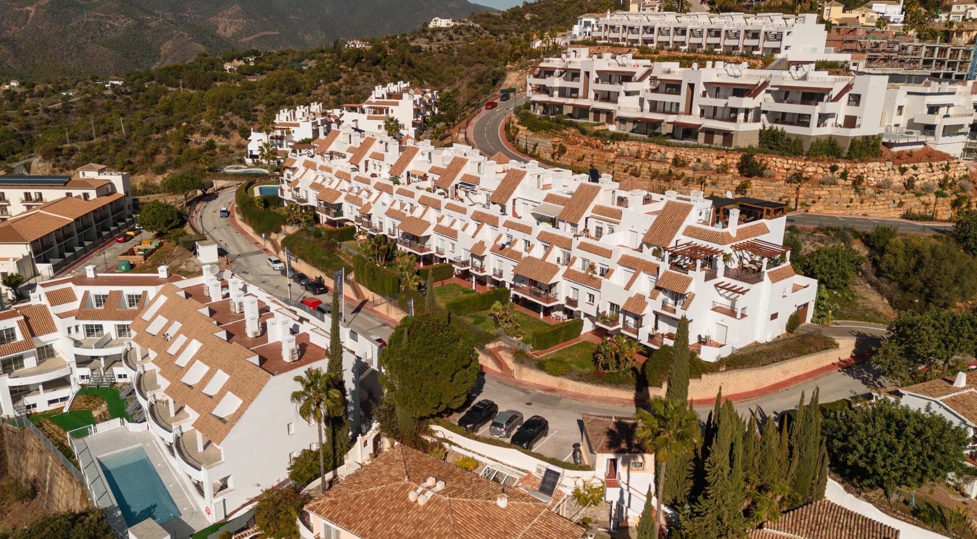 Luxury apartment in Balcones del Lago, Istán