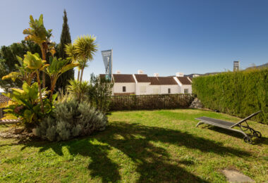 Luxury apartment in Balcones del Lago, Istán