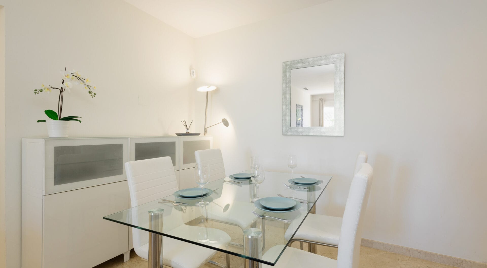 Luxury apartment in Balcones del Lago, Istán