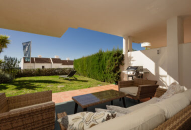 Luxury apartment in Balcones del Lago, Istán