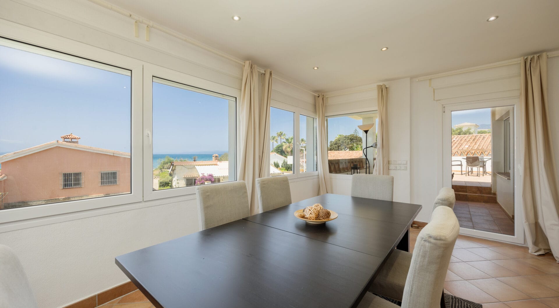 Modern 4-Bedroom Villa with Expansion Potential, Costabella, Marbella