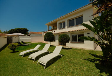 Modern 4-Bedroom Villa with Expansion Potential, Costabella, Marbella