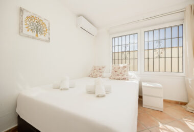 Modern 4-Bedroom Villa with Expansion Potential, Costabella, Marbella