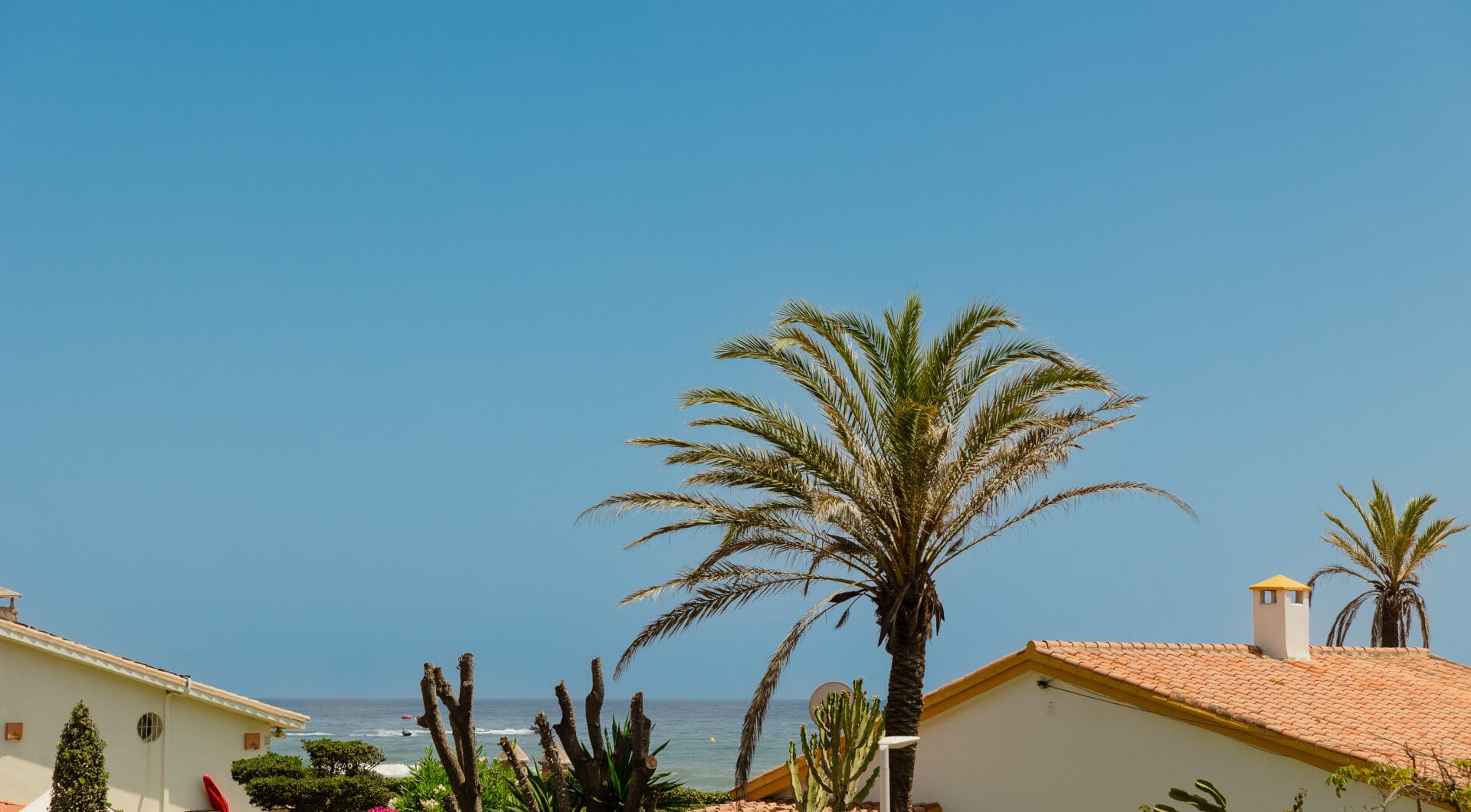 Modern 4-Bedroom Villa with Expansion Potential, Costabella, Marbella