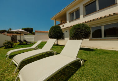 Modern 4-Bedroom Villa with Expansion Potential, Costabella, Marbella