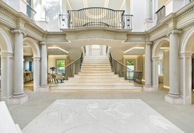 An architecturally unique, south-facing property located in the exclusive gated community of Sierra Blanca on Marbella’s prestigious Golden Mile