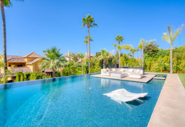 An architecturally unique, south-facing property located in the exclusive gated community of Sierra Blanca on Marbella’s prestigious Golden Mile