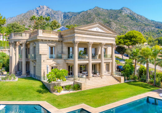 An architecturally unique, south-facing property located in the exclusive gated community of Sierra Blanca on Marbella’s prestigious Golden Mile