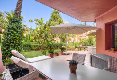 Immaculate three bedroom west facing ground floor apartment in the prestigious and gated beachfront community Menara Beach
