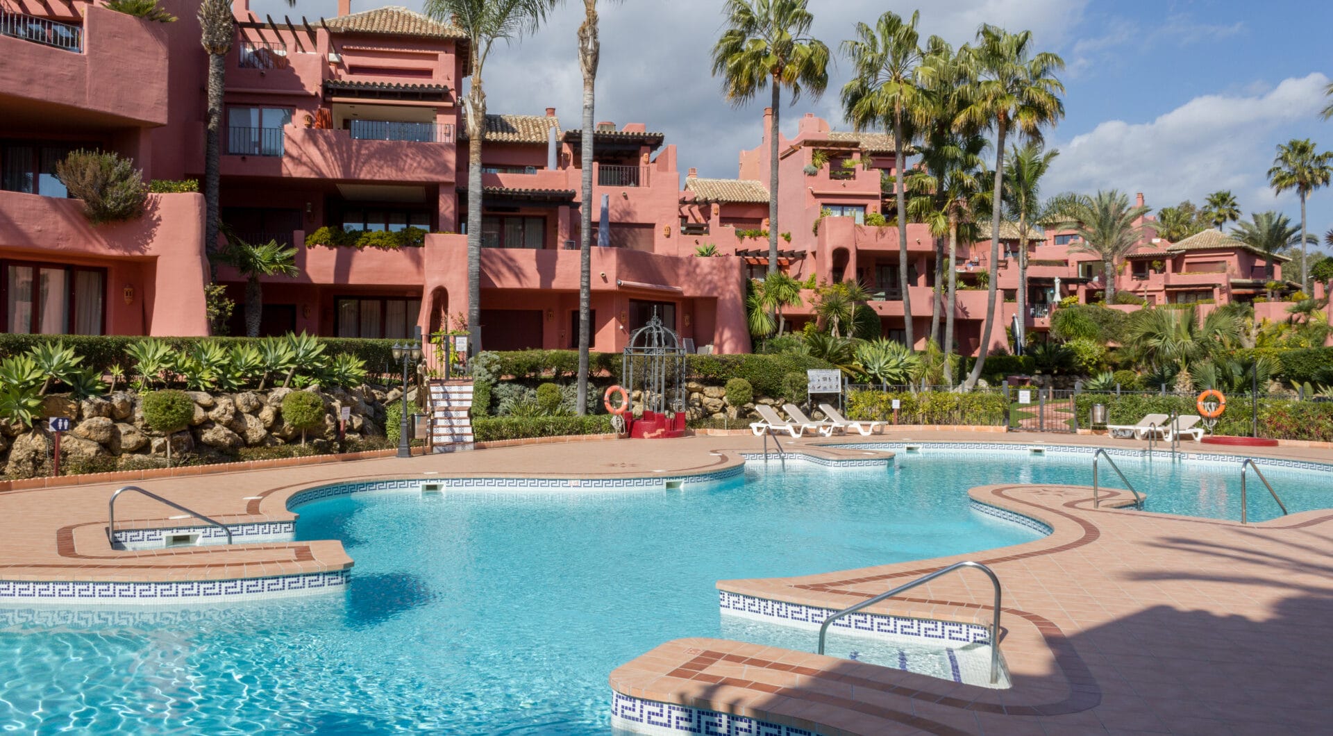 Immaculate three bedroom west facing ground floor apartment in the prestigious and gated beachfront community Menara Beach
