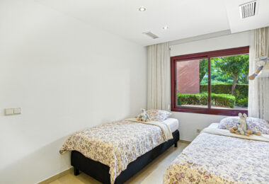Immaculate three bedroom west facing ground floor apartment in the prestigious and gated beachfront community Menara Beach