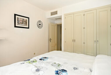 Immaculate three bedroom west facing ground floor apartment in the prestigious and gated beachfront community Menara Beach