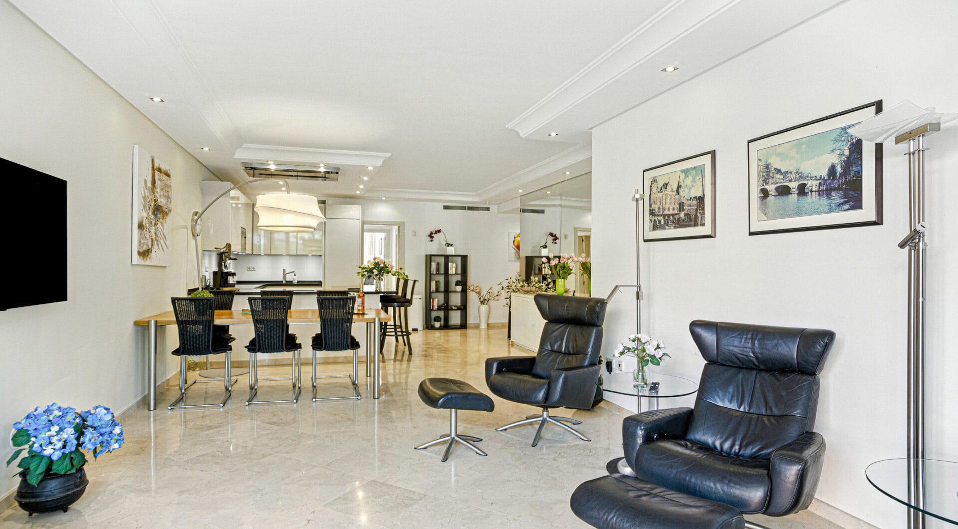 Immaculate three bedroom west facing ground floor apartment in the prestigious and gated beachfront community Menara Beach