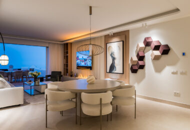 Beautifully renovated, south facing three bedroom penthouse located in prestigious beachfront community Bahia del Velerin, Estepona.