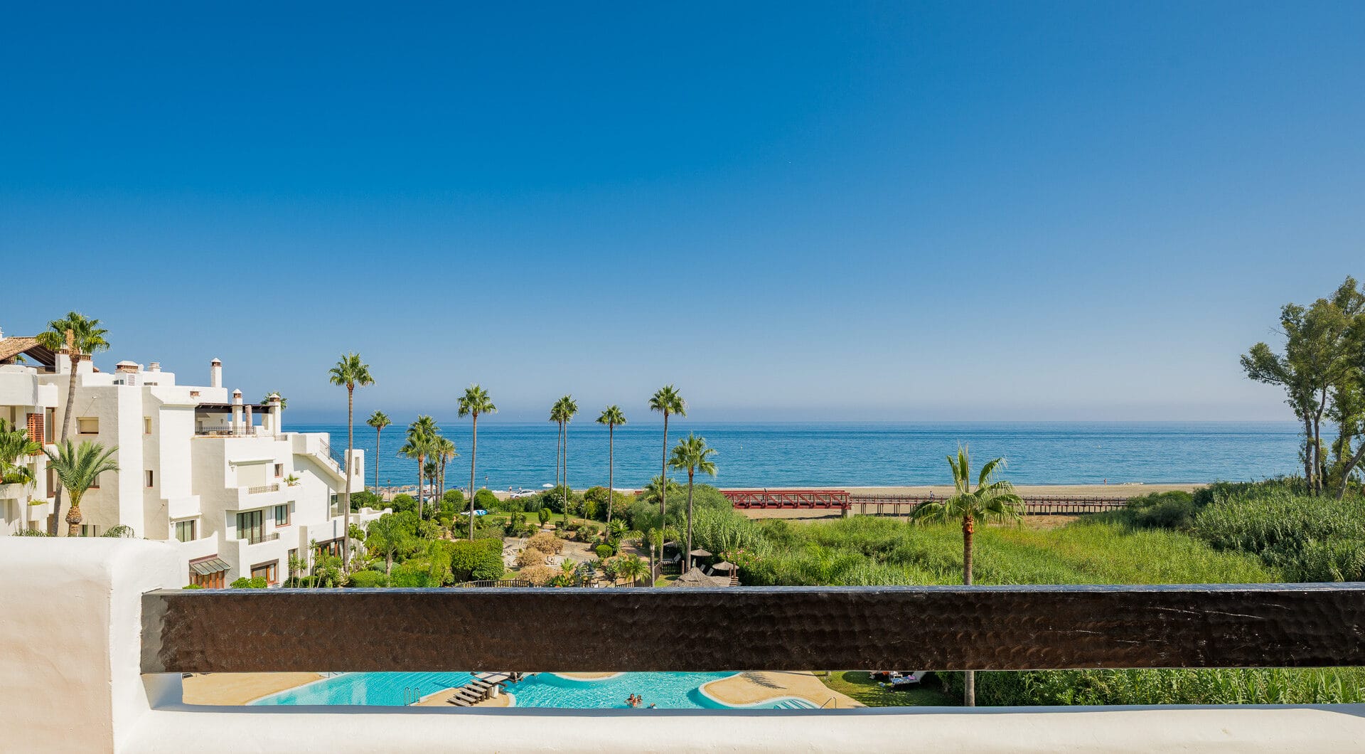 Beautifully renovated, south facing three bedroom penthouse located in prestigious beachfront community Bahia del Velerin, Estepona.