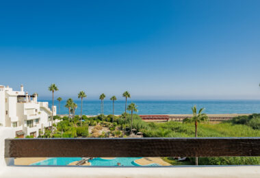 Beautifully renovated, south facing three bedroom penthouse located in prestigious beachfront community Bahia del Velerin, Estepona.