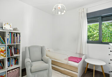 Beautiful south facing, three bed apartment located in the gated community of Estepona Gardens