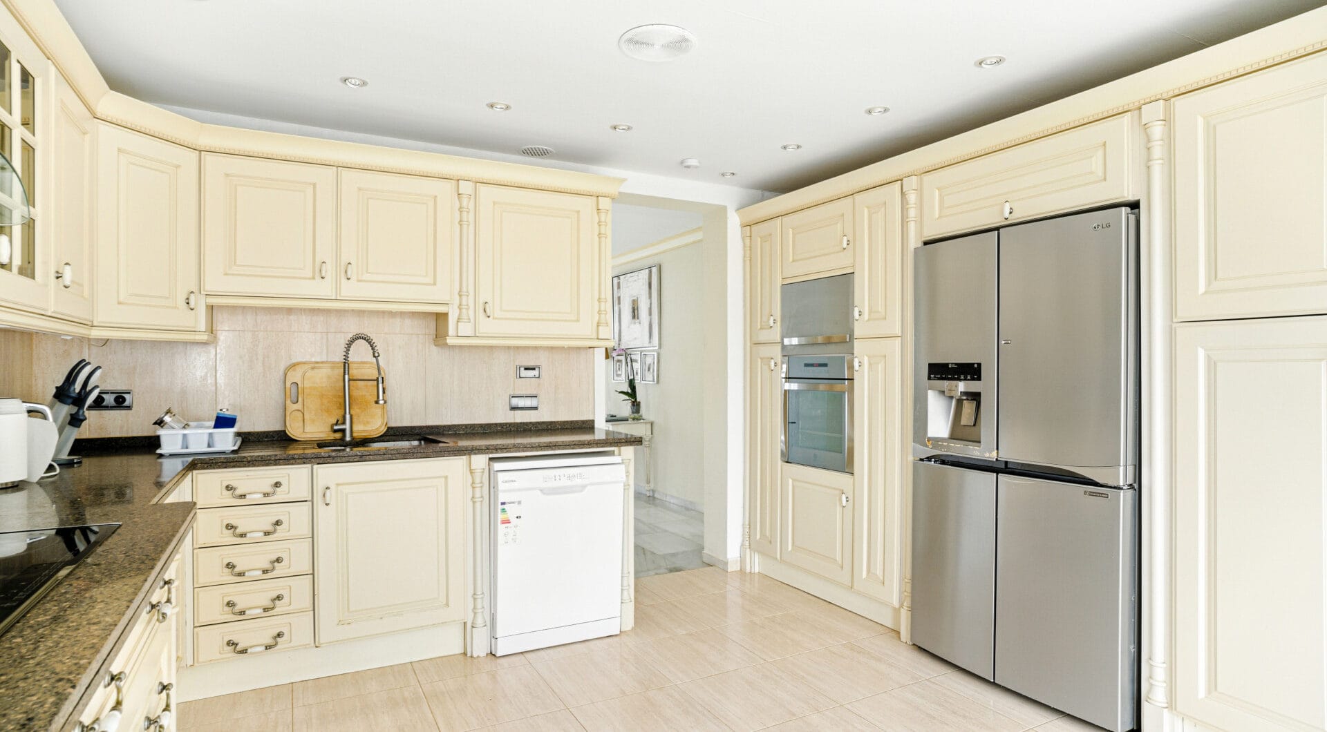 Spectacular south facing five bedroom villa in El Chaparral, Mijas Costa with panoramic sea views
