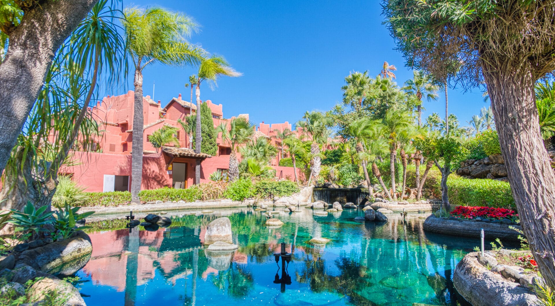 Impressive three bedroom south facing duplex penthouse in the prestigious and gated beachfront community Menara Beach with sea views