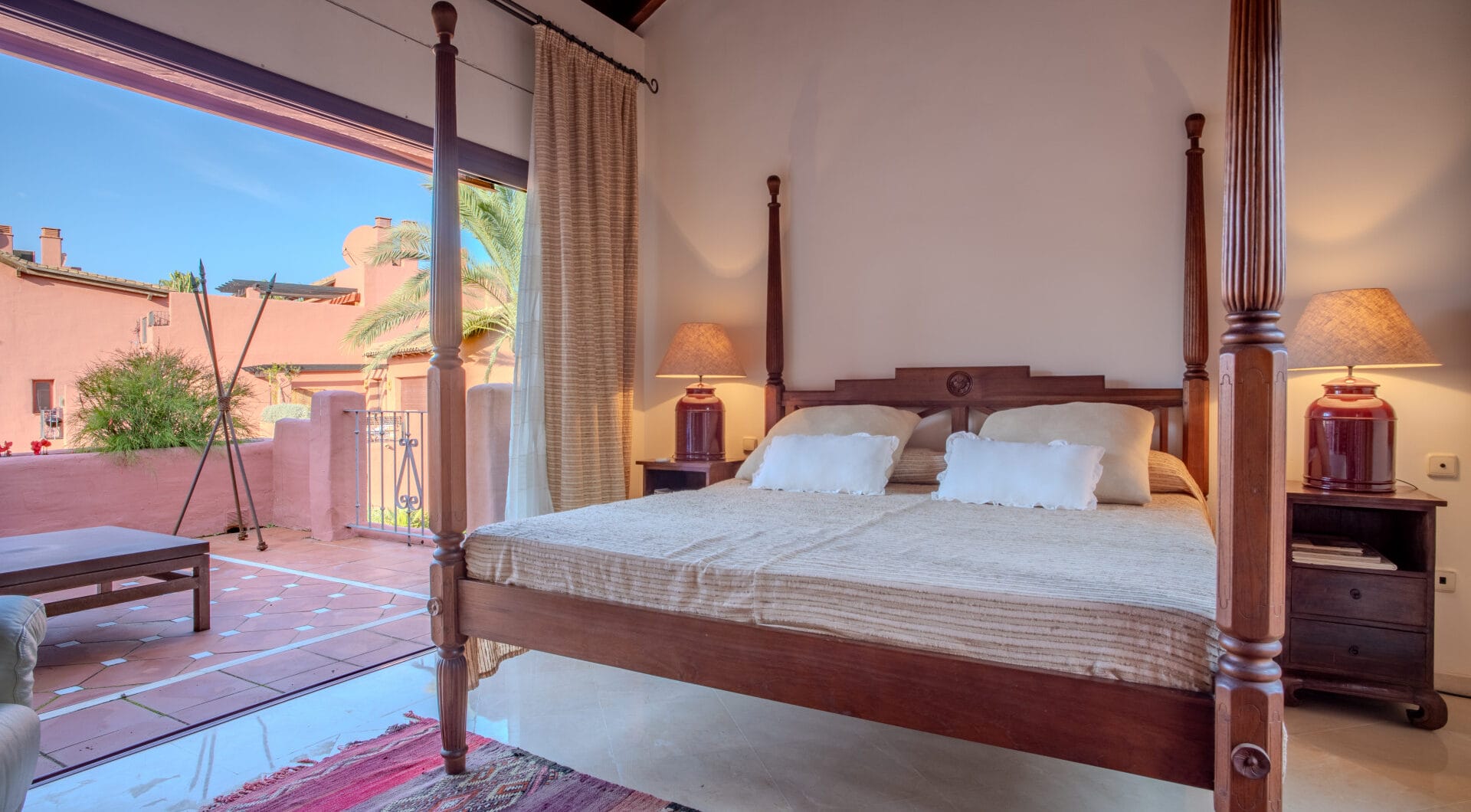 Impressive three bedroom south facing duplex penthouse in the prestigious and gated beachfront community Menara Beach with sea views