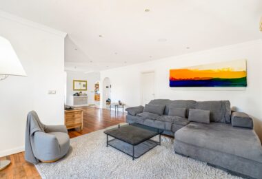 Fantastic opportunity; a four bedroom, south west facing villa in Elviria