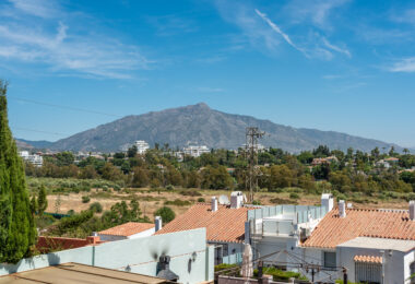 Charming Family Villa in Monte Biarritz!