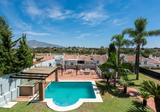 Charming Family Villa in Monte Biarritz!