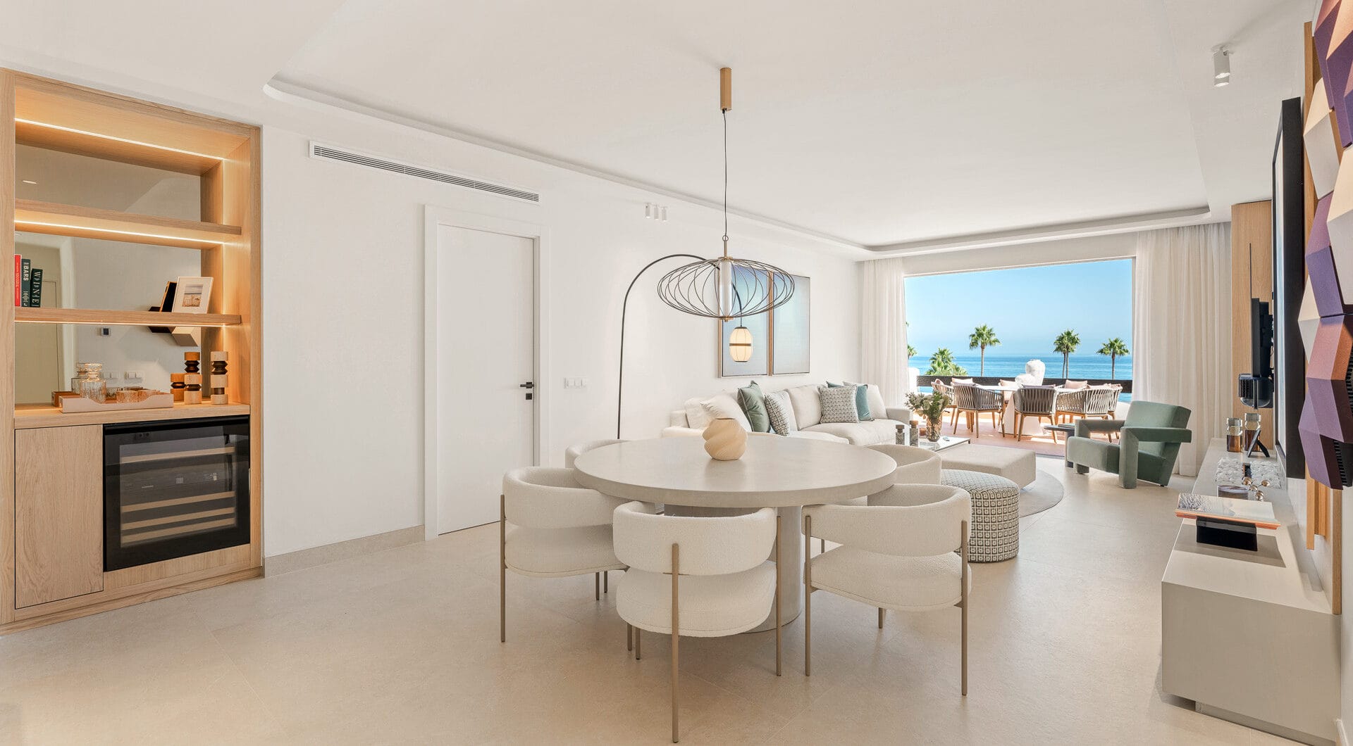Beachfront luxury penthouse close to Estepona town!