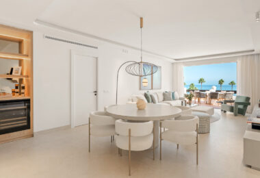 Beachfront luxury penthouse close to Estepona town!