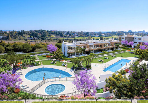 New development of luxury apartments in a prime location next to Puerto Banús - Fully Furnished