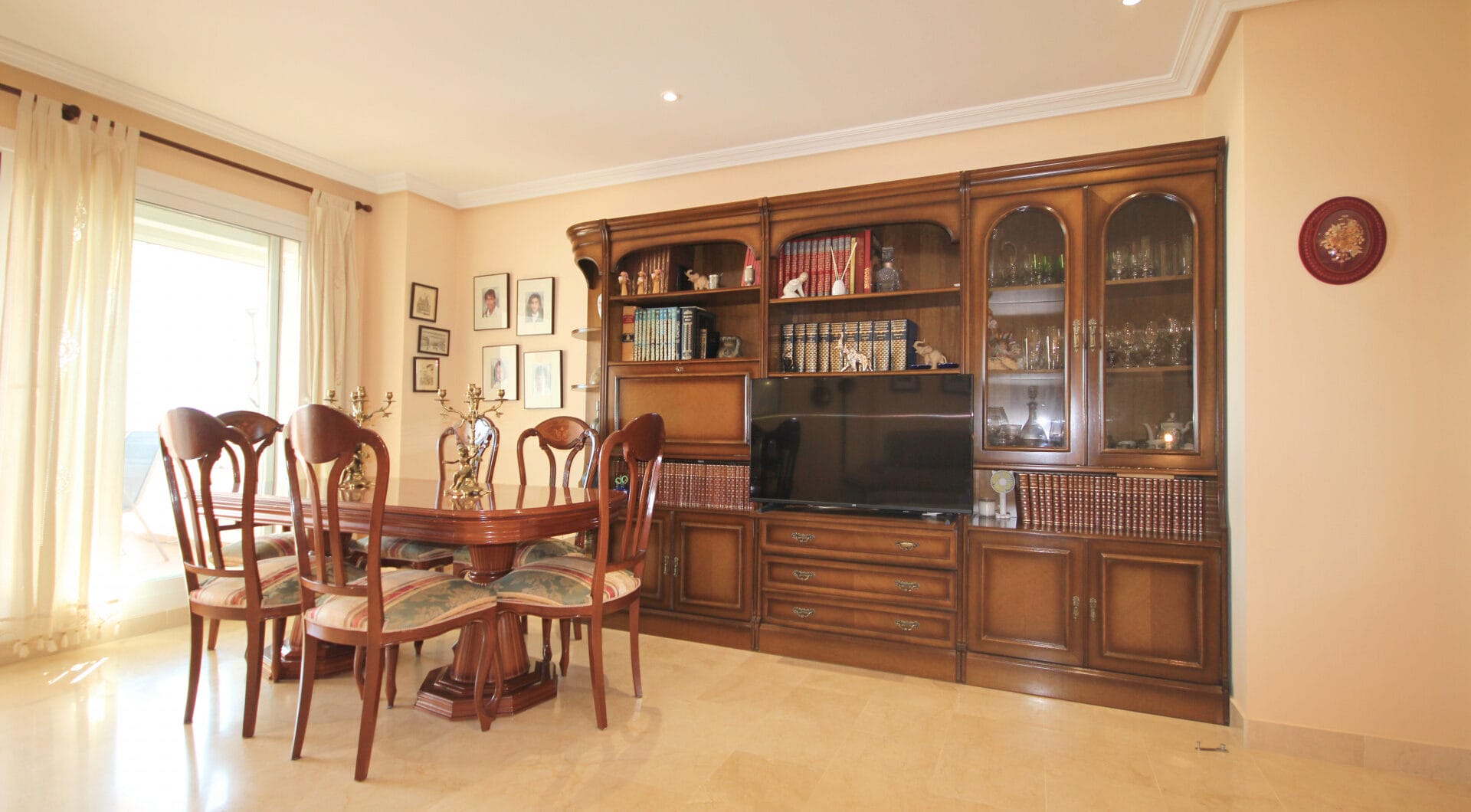 Spacious 3-Bedroom Apartment with Three Terraces, Sea Views, Double Garage &amp; Storage