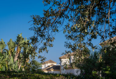 A haven of calm with endless views in San Roque Club