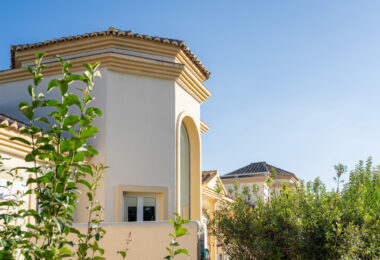 A haven of calm with endless views in San Roque Club
