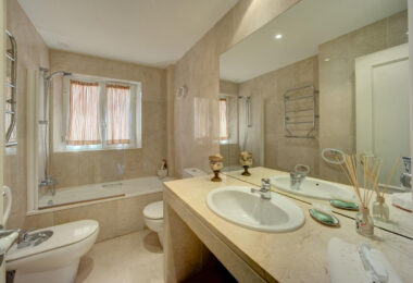 Apartment for rent in Ribera del Arlequin, Sotogrande