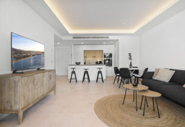 Exclusive 2-Bedroom Apartment – Luxury Living by the Sea in Fuengirola