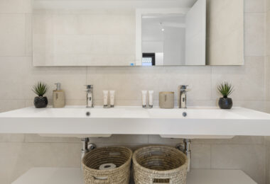 Exclusive 2-Bedroom Apartment – Luxury Living by the Sea in Fuengirola