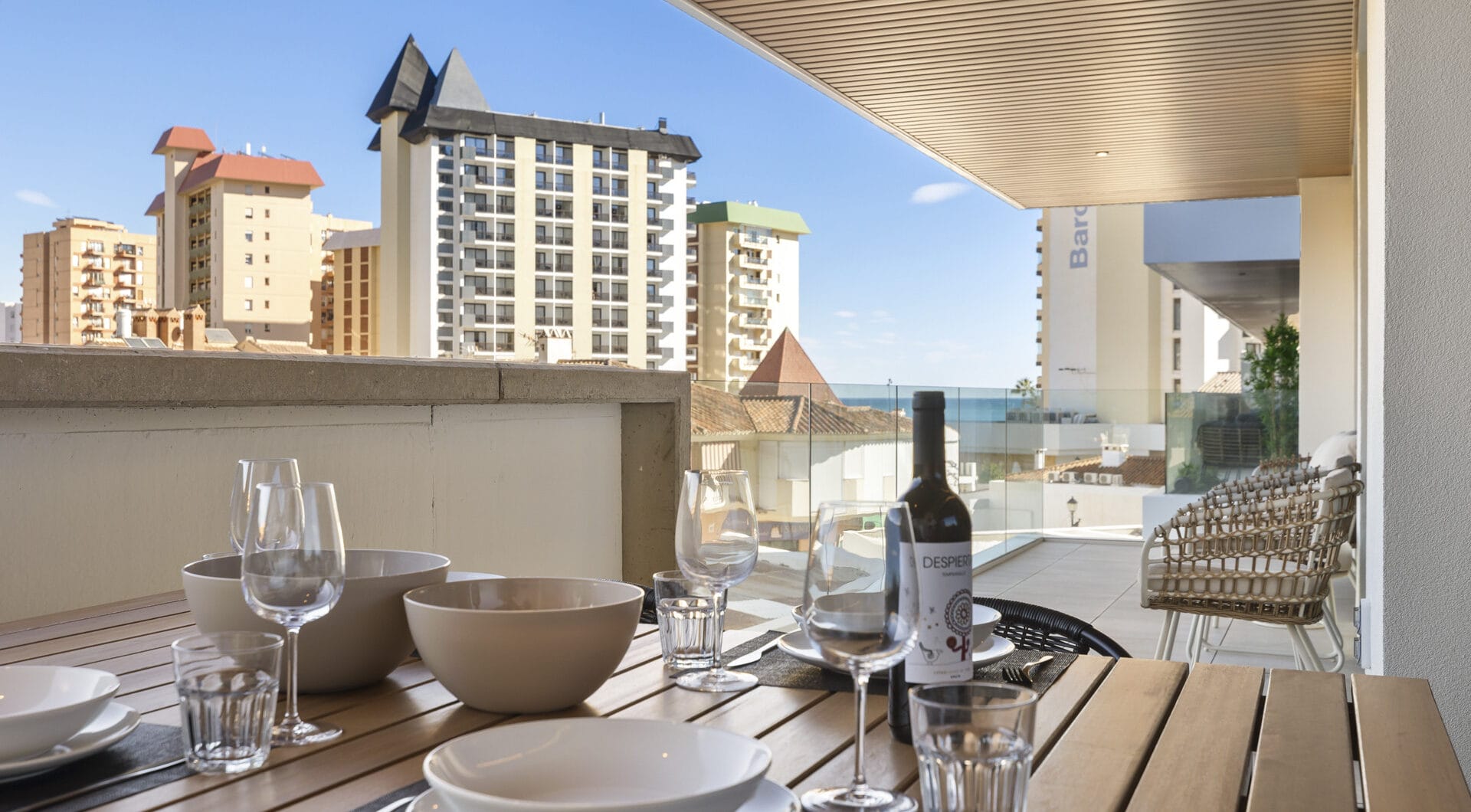 Exclusive 2-Bedroom Apartment – Luxury Living by the Sea in Fuengirola