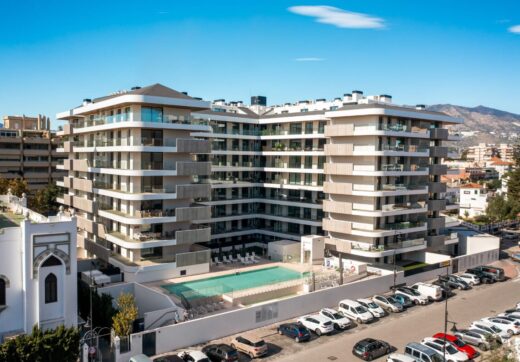 Exclusive 2-Bedroom Apartment – Luxury Living by the Sea in Fuengirola