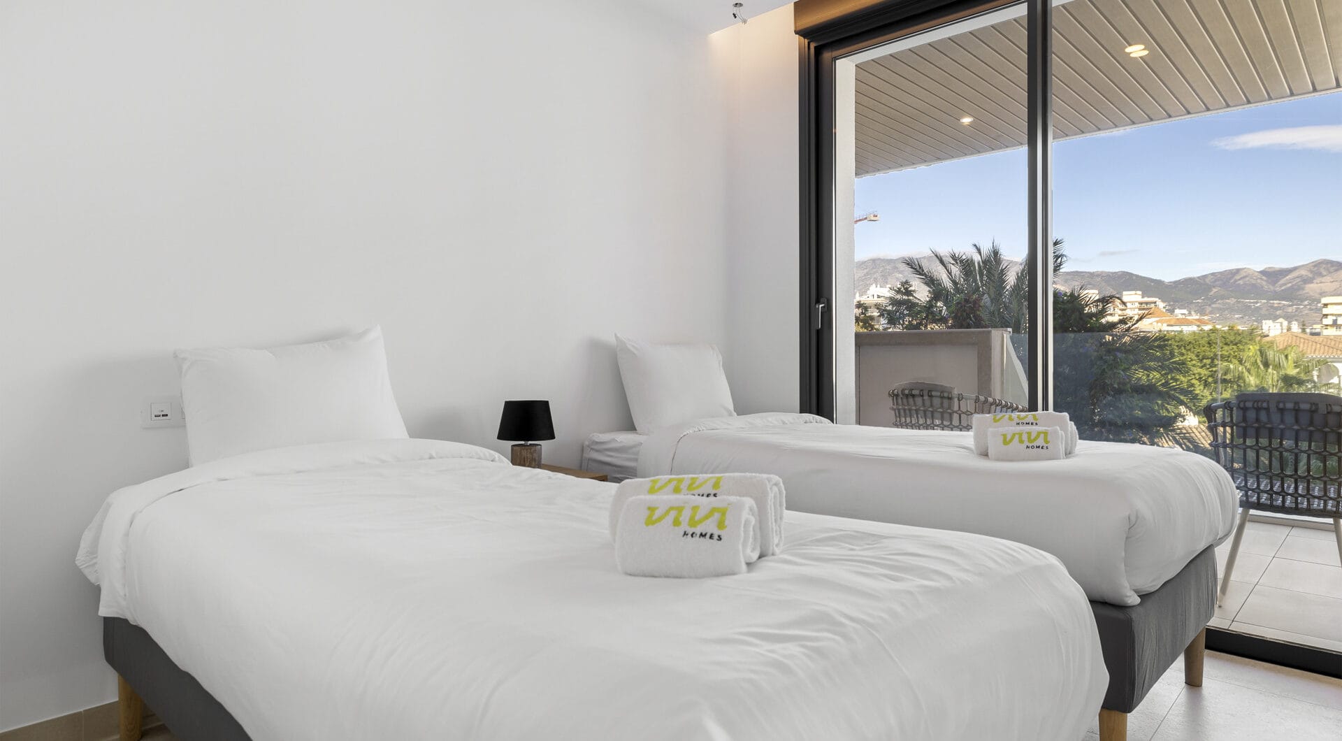 Exclusive 2-Bedroom Apartment – Luxury Living by the Sea in Fuengirola