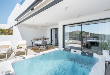 Exclusive Two-Bedroom Apartment in Mirador de Estepona Hills