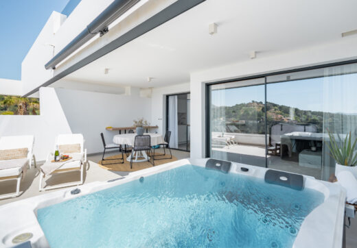 Exclusive Two-Bedroom Apartment in Mirador de Estepona Hills