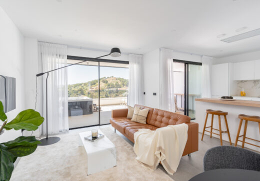 Exclusive Two-Bedroom Apartment in Mirador de Estepona Hills