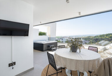 Exclusive Two-Bedroom Apartment in Mirador de Estepona Hills
