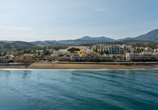 Fully Renovated 3‑Bedroom Apartment on Estepona’s Frontline Beach