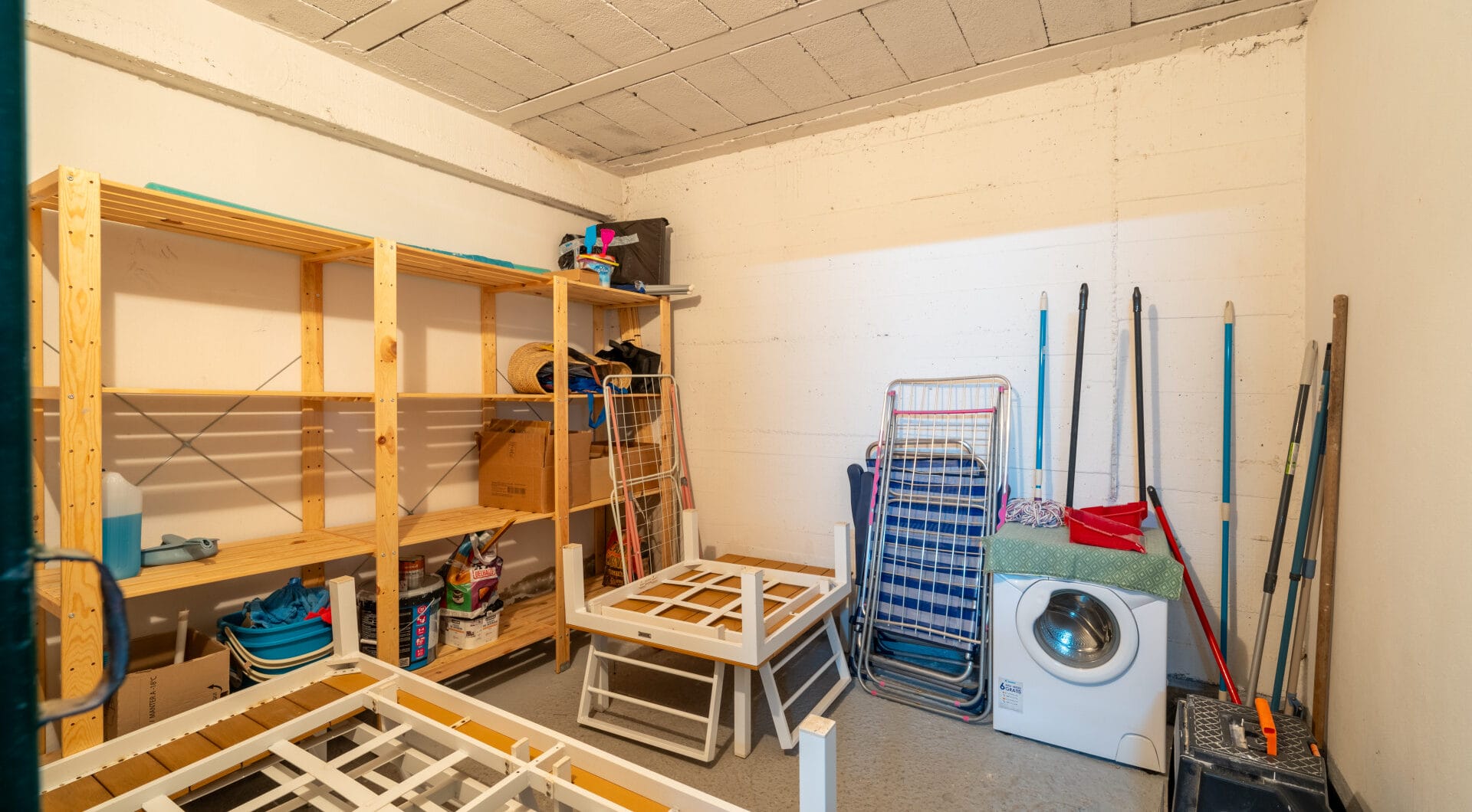 Fully Renovated 3‑Bedroom Apartment on Estepona’s Frontline Beach