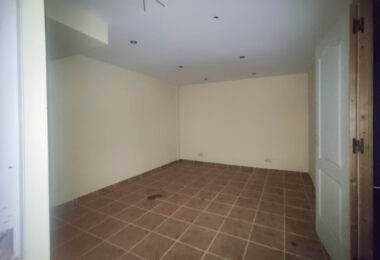 Unique Opportunity: Investor Property in Golf La Duquesa - Needs Renovation!